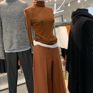 Meet your Posher, Miracle!